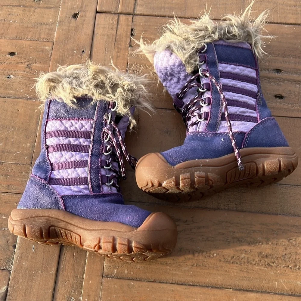 Keen Wapata faux fur Purple Winter Boots